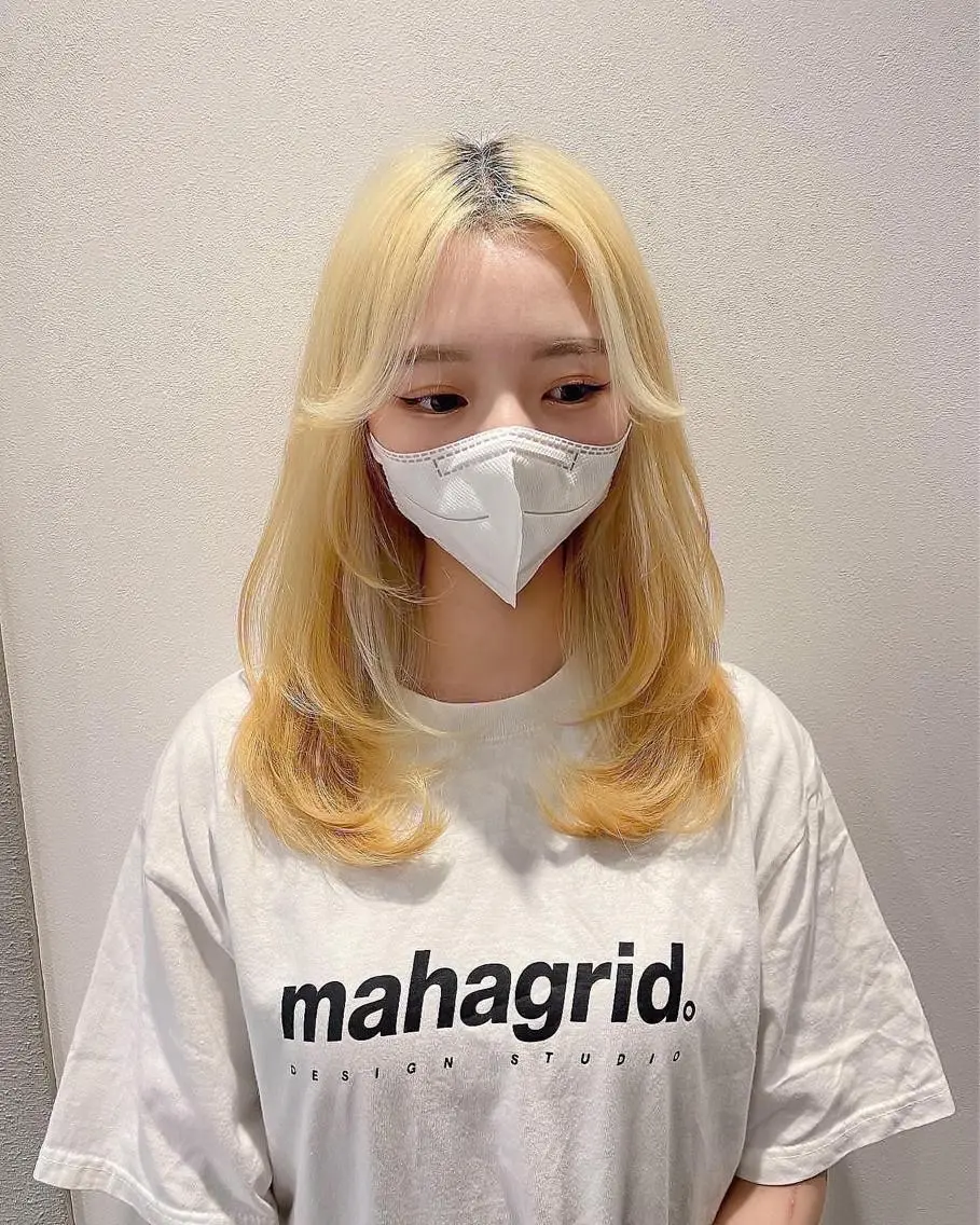 ミディアム カット ヘアカラー トリートメント 銀座/レイヤーカット 🤍内野すみれのヘアスタイル