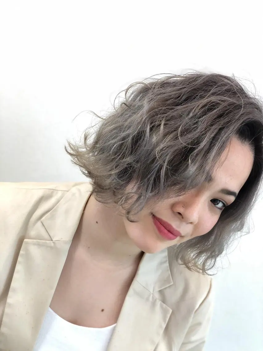 カラー JOUeN /erinaのヘアスタイル