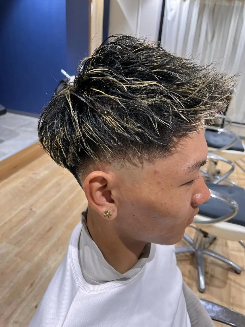 ショート カラー パーマ メンズ フェードカット カット ヘアカラー パーマ Men'ssalon LiG/kaitoのヘアスタイル