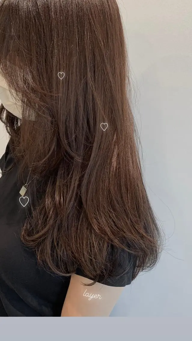 ロング 顔まわりレイヤー レイヤーカット 石畑結華 Lond店長のヘアスタイル