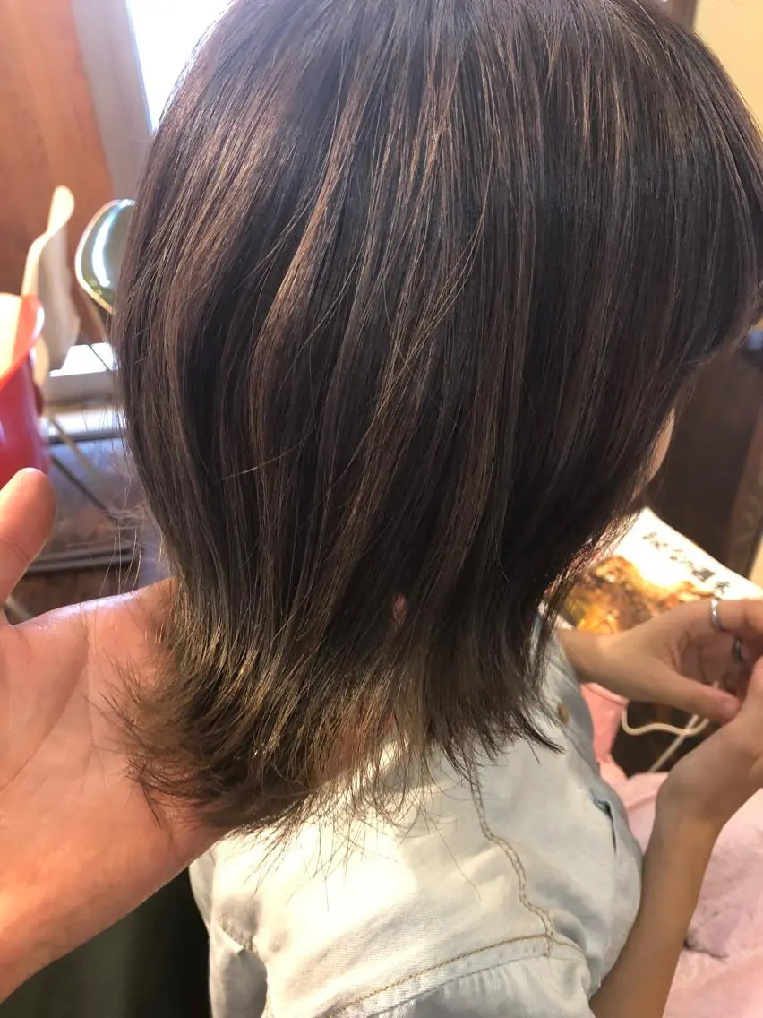 カラー アッシュ 透明感カラー イルミナカラー 長谷川 薫のヘアスタイル