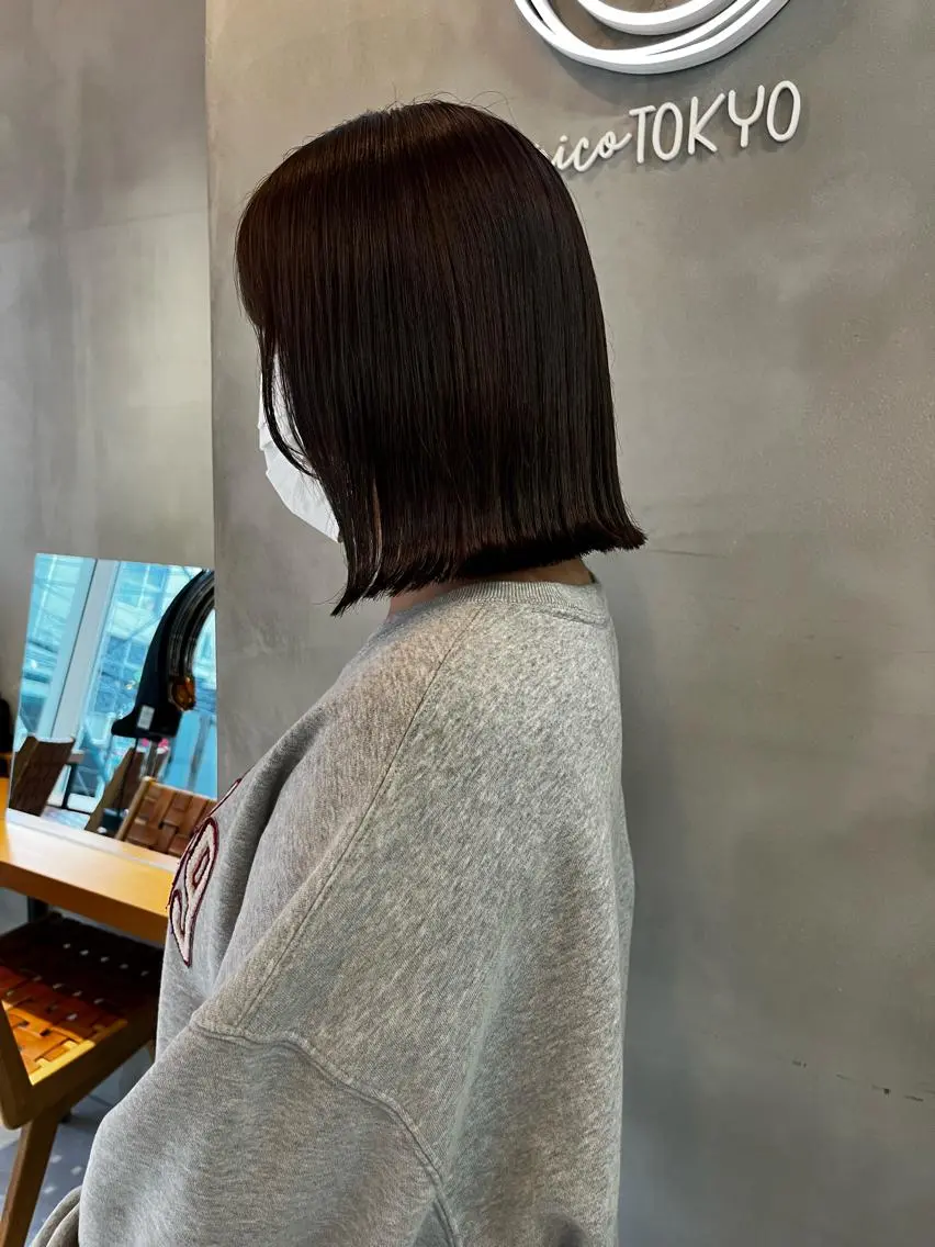 ミディアム 縮毛矯正ボブ&顔まわ レイヤー♡TOMOEのヘアスタイル