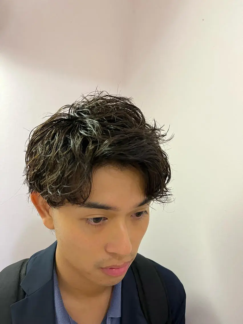 ショート メンズ 工藤 千織のヘアスタイル