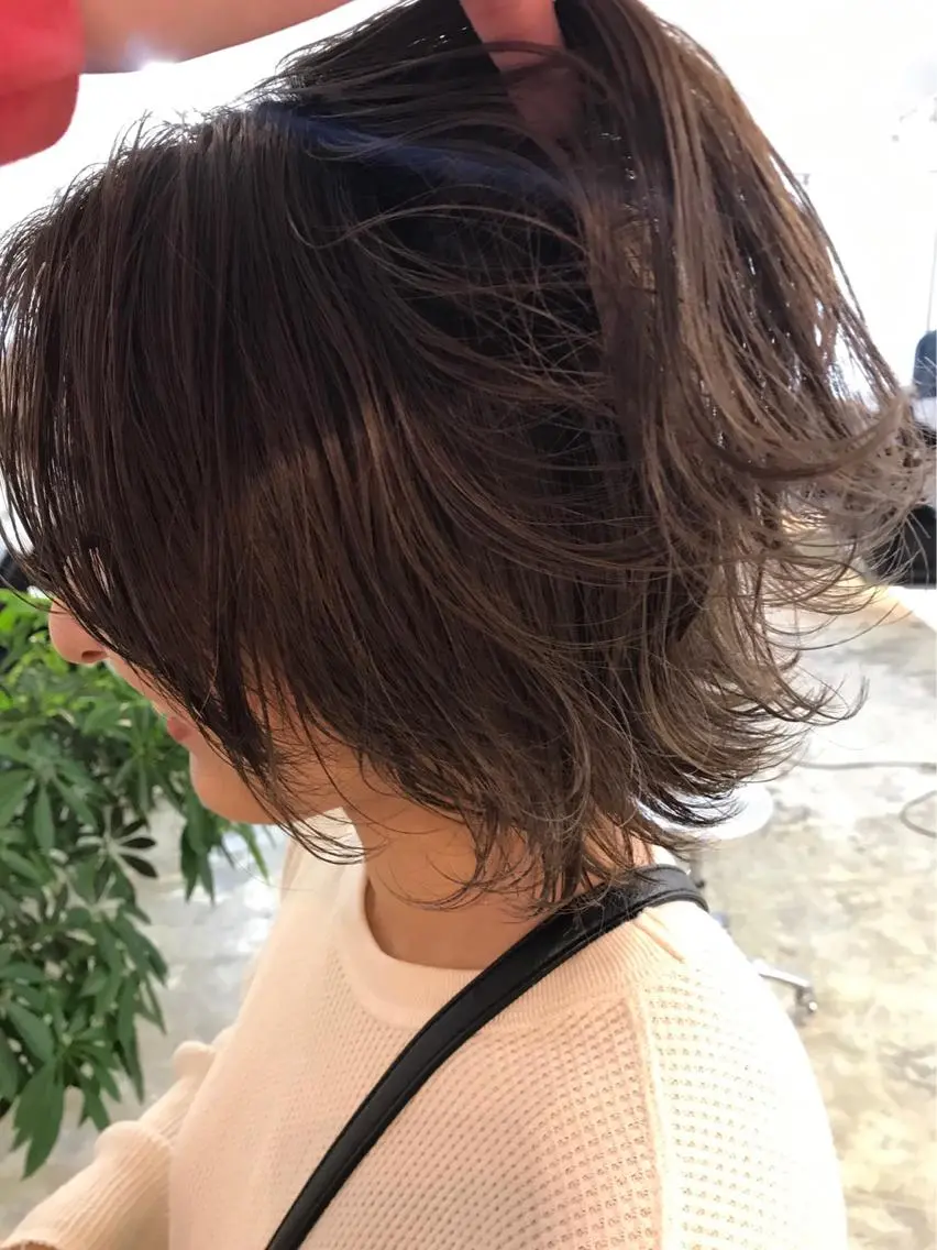 ショート カラー ブリーチ 透明感カラー ハイライトカラー ハイライト 渋谷ブリーチカラー 韓国ヘアyuikoのヘアスタイル