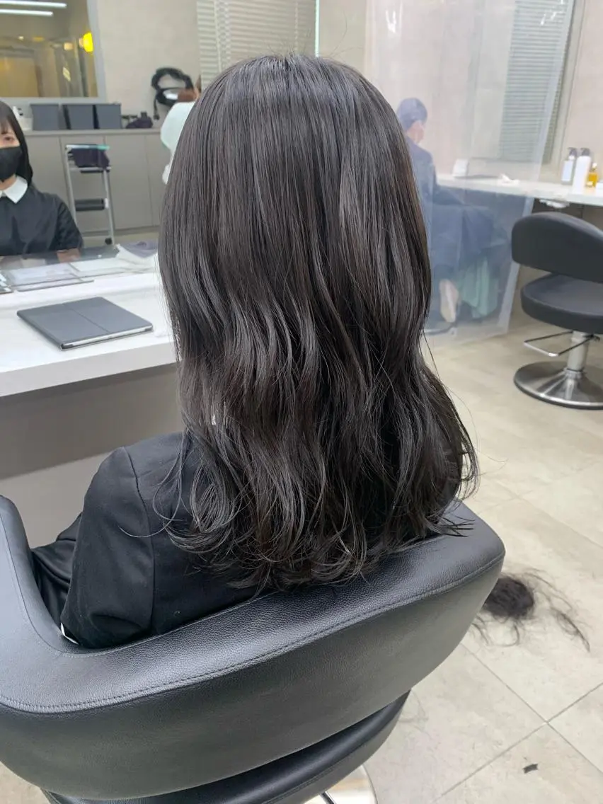 セミロング 【美容室が苦手な方 専問美容室】MIHOのヘアスタイル