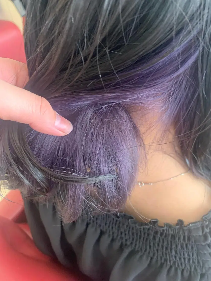 ミディアム カラー インナーカラー ラベンダーカラー SEAM アキホのヘアスタイル