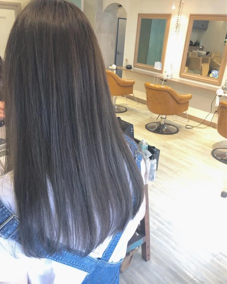 ロング カラー ヘアカラー トリートメント trip kano.のヘアスタイル