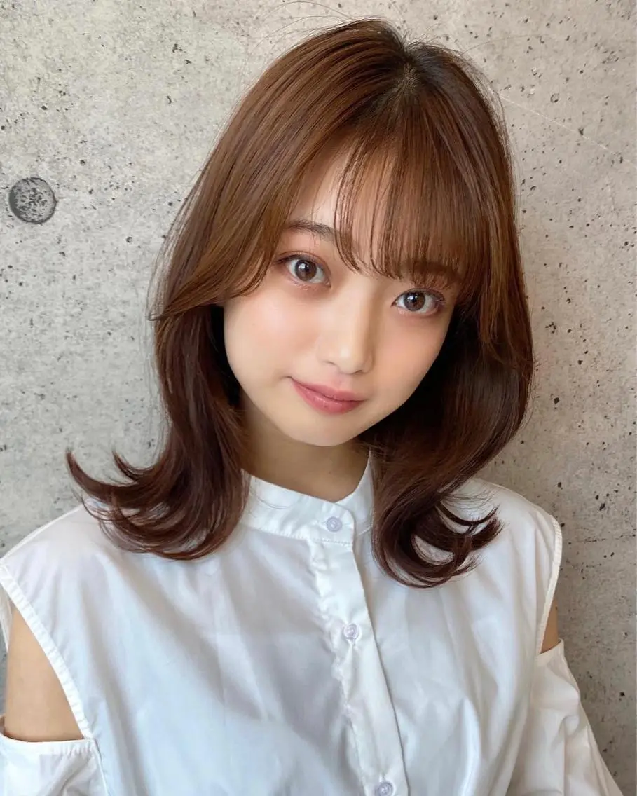 ミディアム くびれヘア 髪質改善 縮毛矯正 🧡くびれヘア/前髪 顔周り🧡久原結衣のヘアスタイル