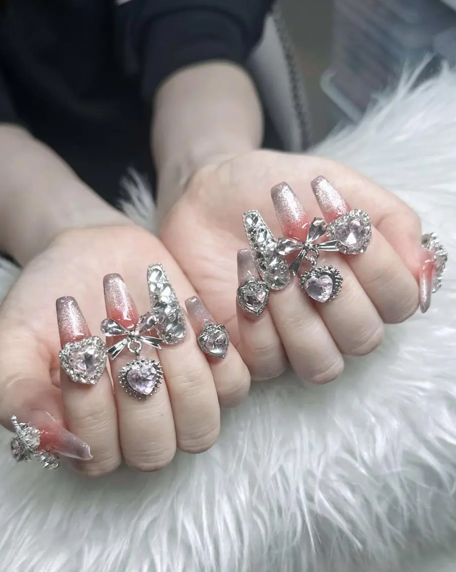ネイル フレンチネイル ジェルネイル ハロウィン 韓国ネイル マグネットネイル ハンドネイル H.baby Nail Salonのネイルデザイン