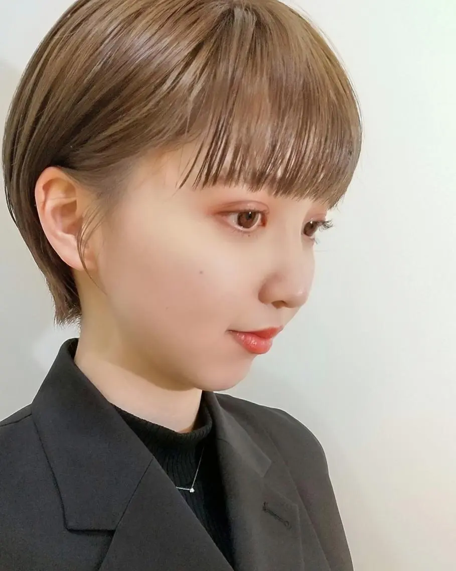 ショート ヘアカラー 照井 宗明のヘアスタイル