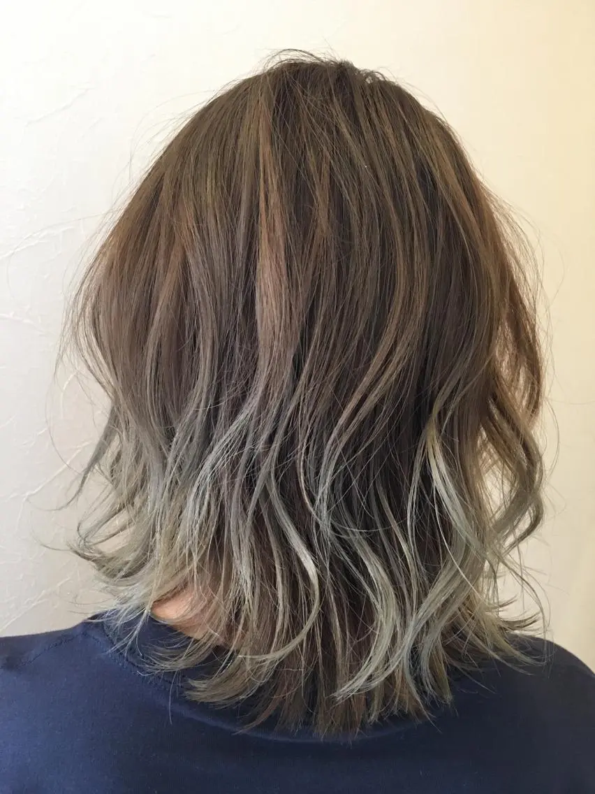 ショート カラー ヘアアレンジ グラデーションカラー IVY villa Suzu.のヘアスタイル