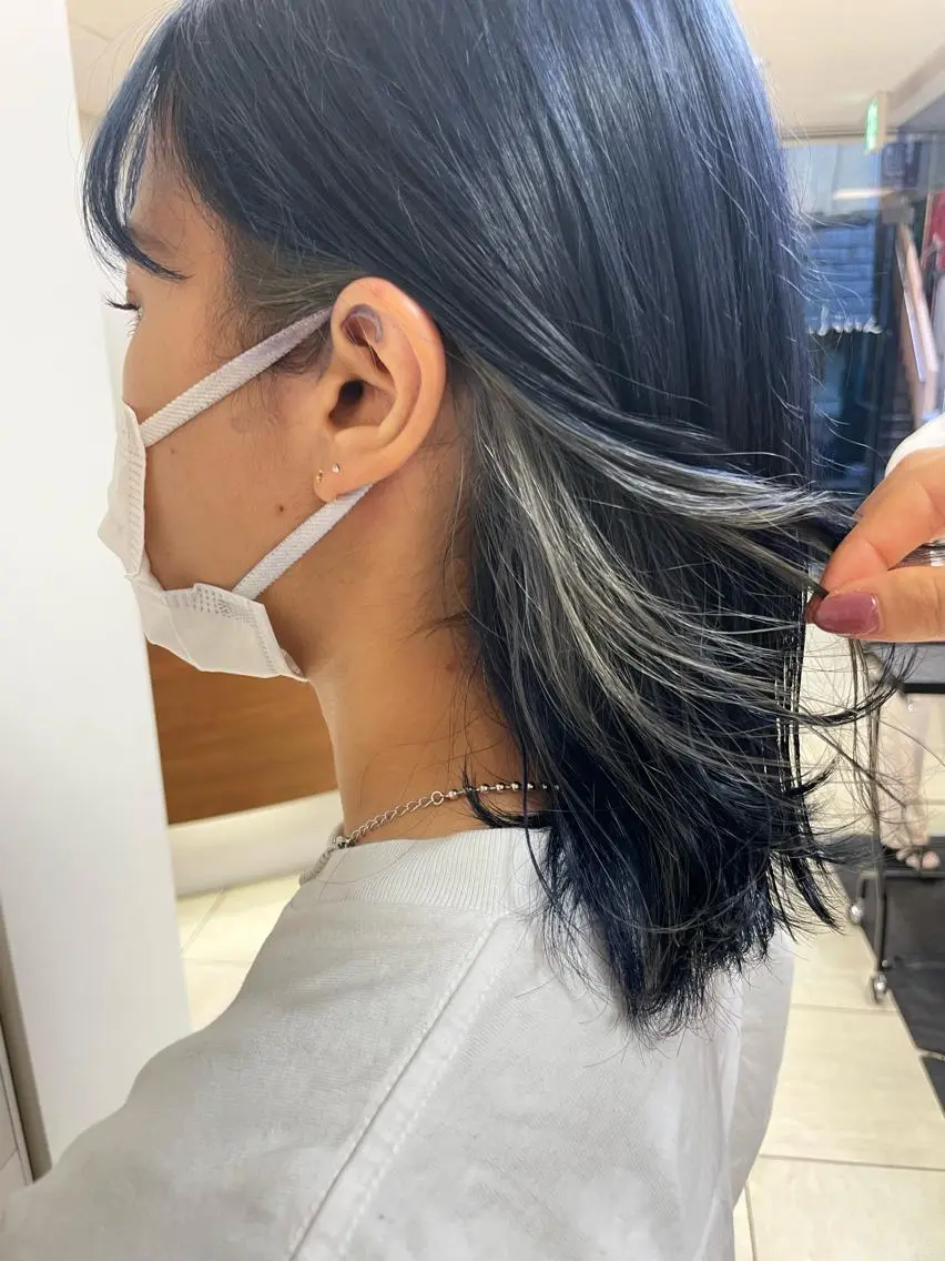 ミディアム カラー ヘアアレンジ ヘアカラー トリートメント 【Sweep】おじま のぞみのヘアスタイル