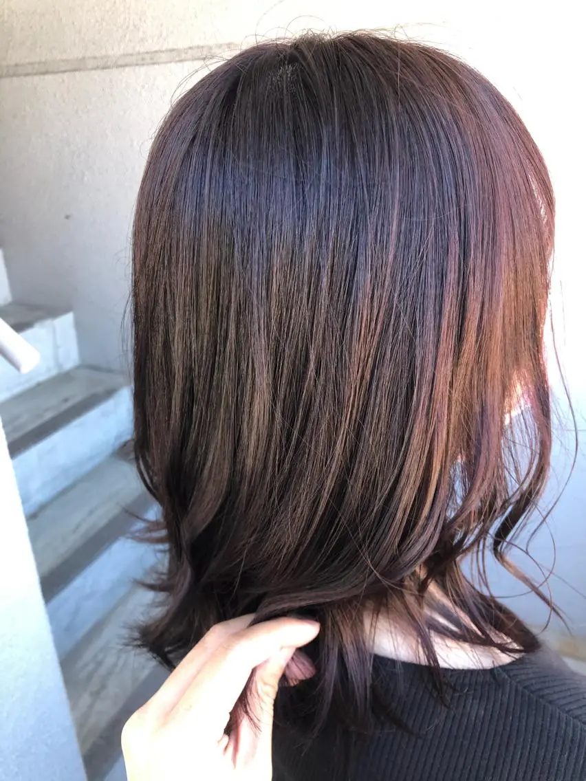 ミディアム カラー ブリーチ ブラウンカラー 透明感カラー ブリーチなしカラー ピンクカラー 門田 恭弥のヘアスタイル