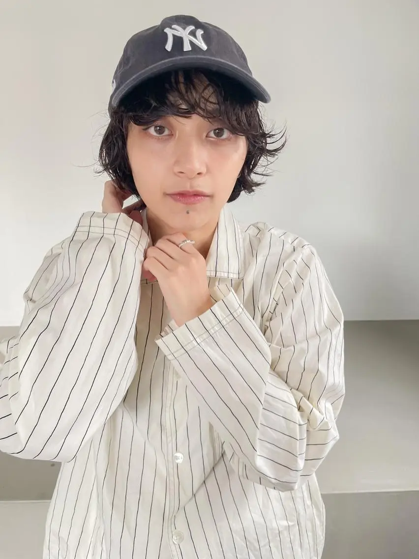 ショート カラー パーマ アディクシーカラー ブリーチ ブロンド ブルーカラー ハイライトカラー カット ヘアカラー トリートメント CEINE PATHのヘアスタイル