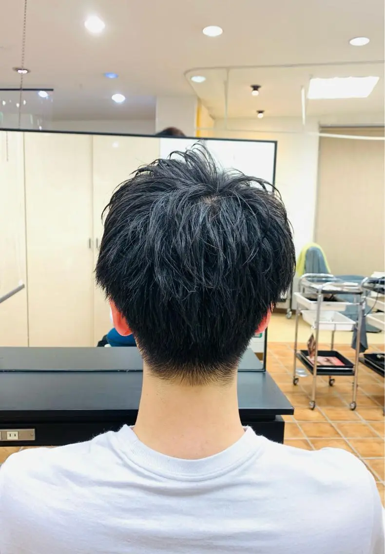 メンズ フリーランス理美容師 いさかのヘアスタイル