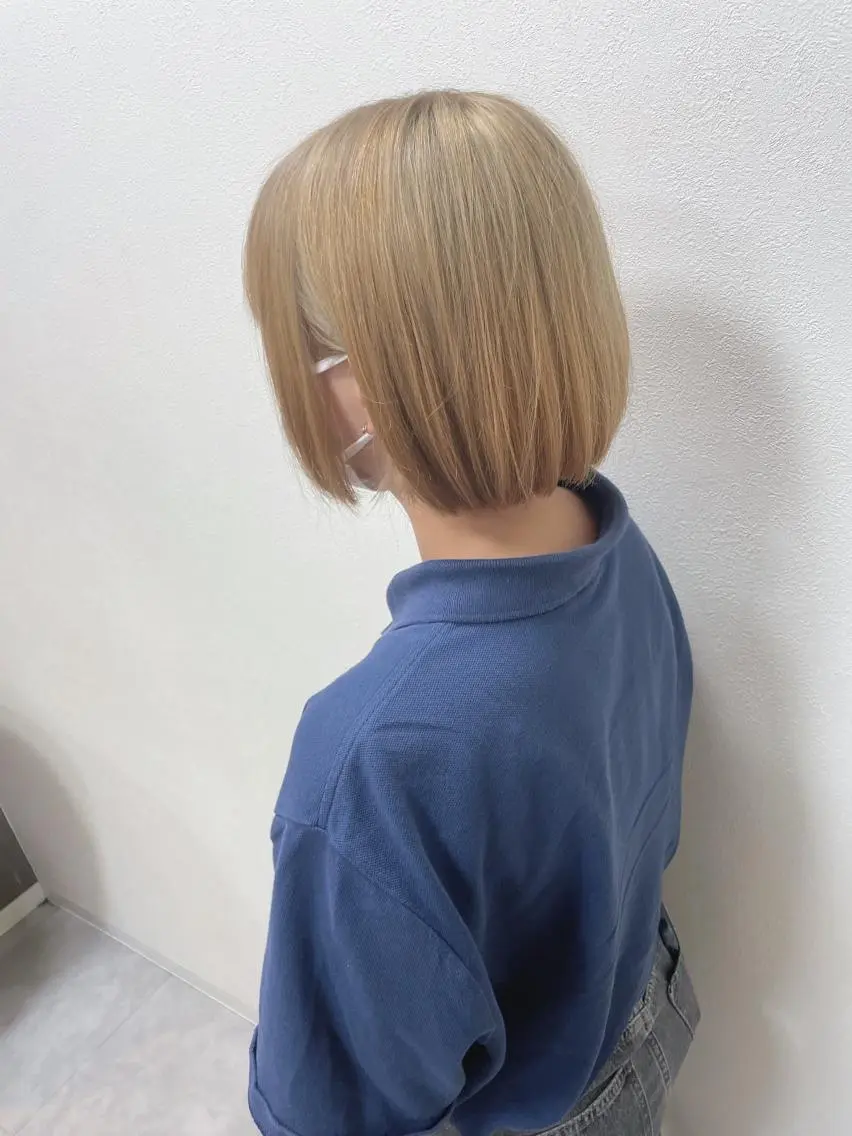 ショート Ren 韓国風のヘアスタイル