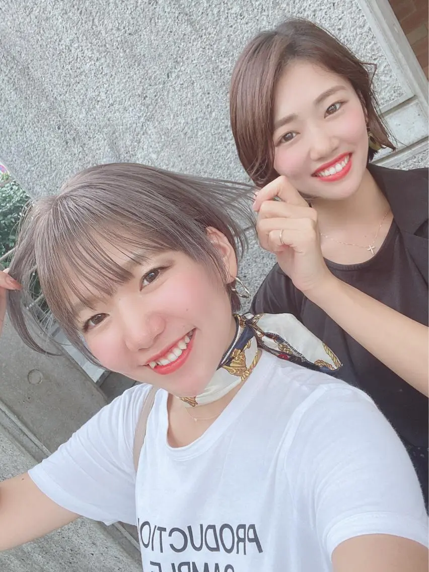 ショート カラー パーマ ヘアアレンジ ヘアカラー ちこ .のヘアスタイル