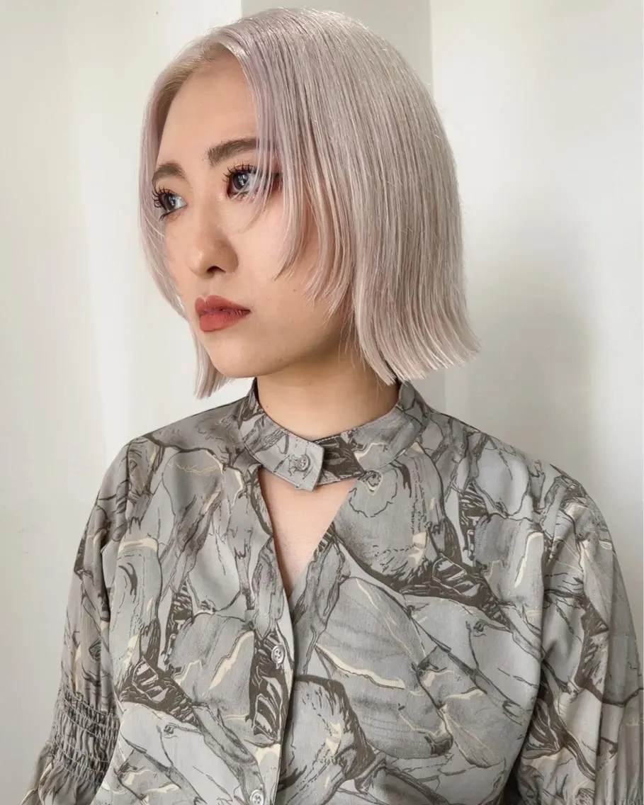 ショート カラー ブロンド ホワイトブロンド カット ヘアカラー トリートメント 村上雅人 ナチュラルモードのヘアスタイル