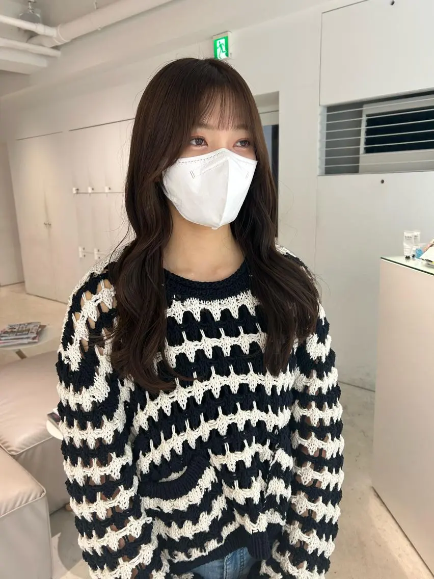 ロング カラー カット ヘアカラー トリートメント 透明感カラー🫧 nanohaのヘアスタイル