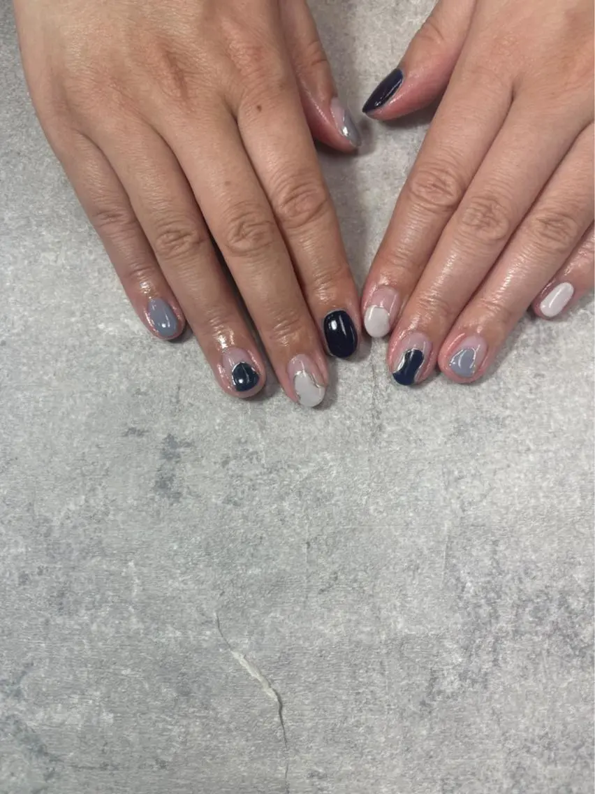 ネイル アートネイル フレンチネイル ジェルネイル ガラスフレンチ グラデーション ハンドネイル ハンドケア FASTNAIL PLUS 新宿店のネイルデザイン