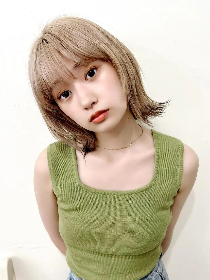 ミディアム カラー ヘアアレンジ カット ヘアカラー トリートメント "オトナ髪”/ LAKA TOCCAのヘアスタイル