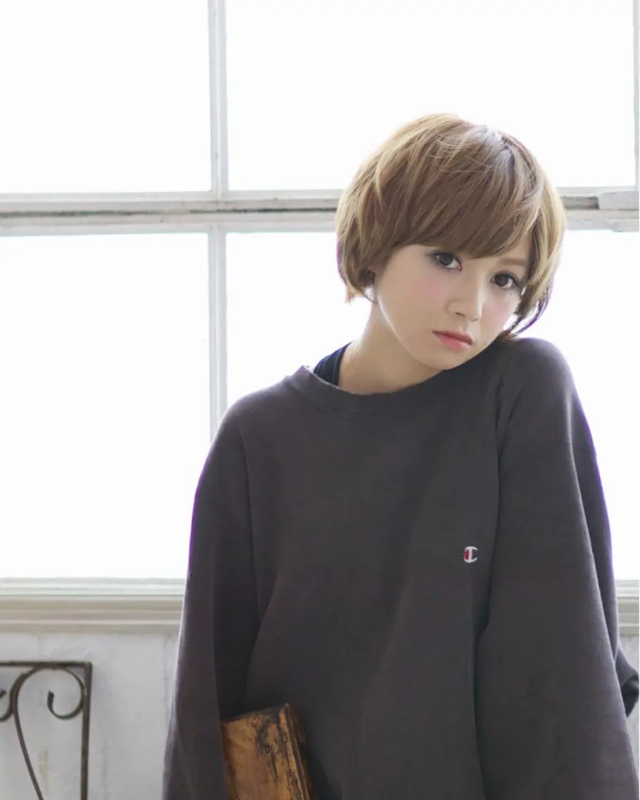 ショート ミディアム カラー パーマ 髪質改善 ami byAbsoのヘアスタイル