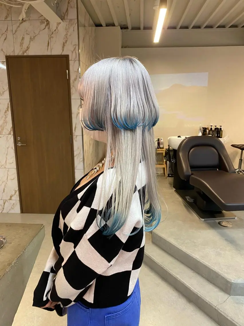 ロング カラー ハイトーン×似合わせ 🌱中川慎之介のヘアスタイル
