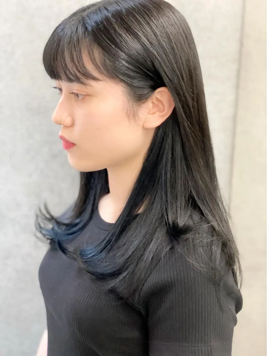ミディアム カラー アッシュ バレイヤージュ 透明感カラー ハイライトカラー インナーカラー 原宿アンリ 山下卓也のヘアスタイル