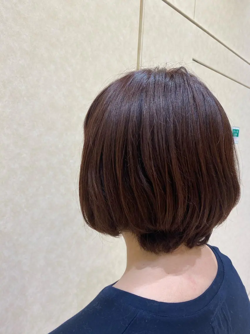 ショート 小倉 沙織のヘアスタイル