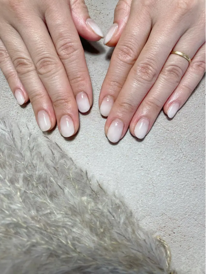 ネイル グラデーション ハンドネイル nailsalon SIMB.のネイルデザイン