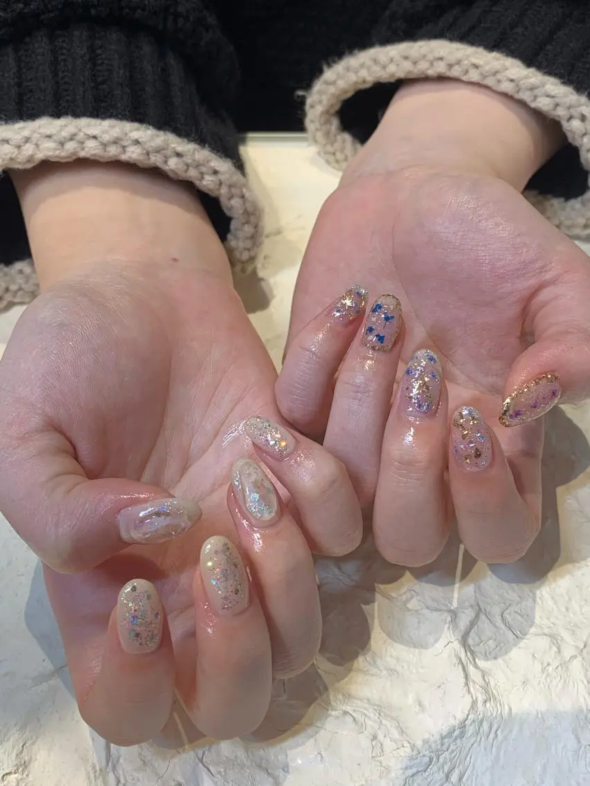 ネイル キラキラネイル 持ち込み マキノ ユイのネイルデザイン