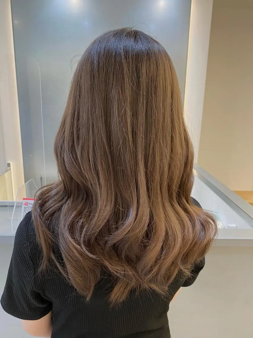 ロング カット ヘアカラー トリートメント 中村 かおりのヘアスタイル
