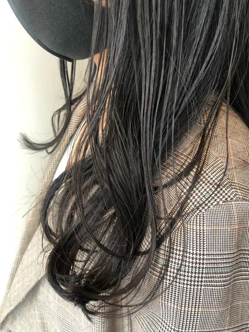 ロング やまさきえりこ ニュアンスパーマのヘアスタイル