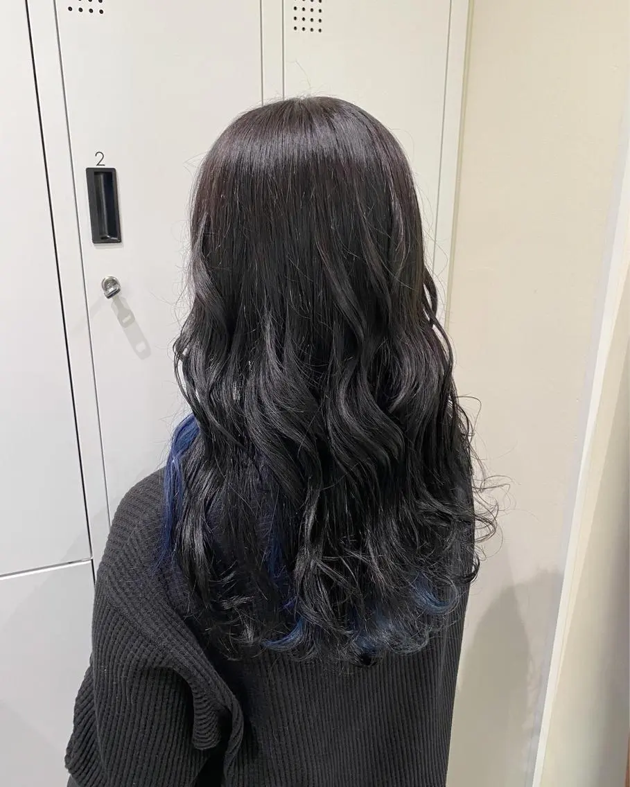 カラー 黒髪 ブルーカラー 暖色カラー /ヘアアレンジ/花鈴のヘアスタイル