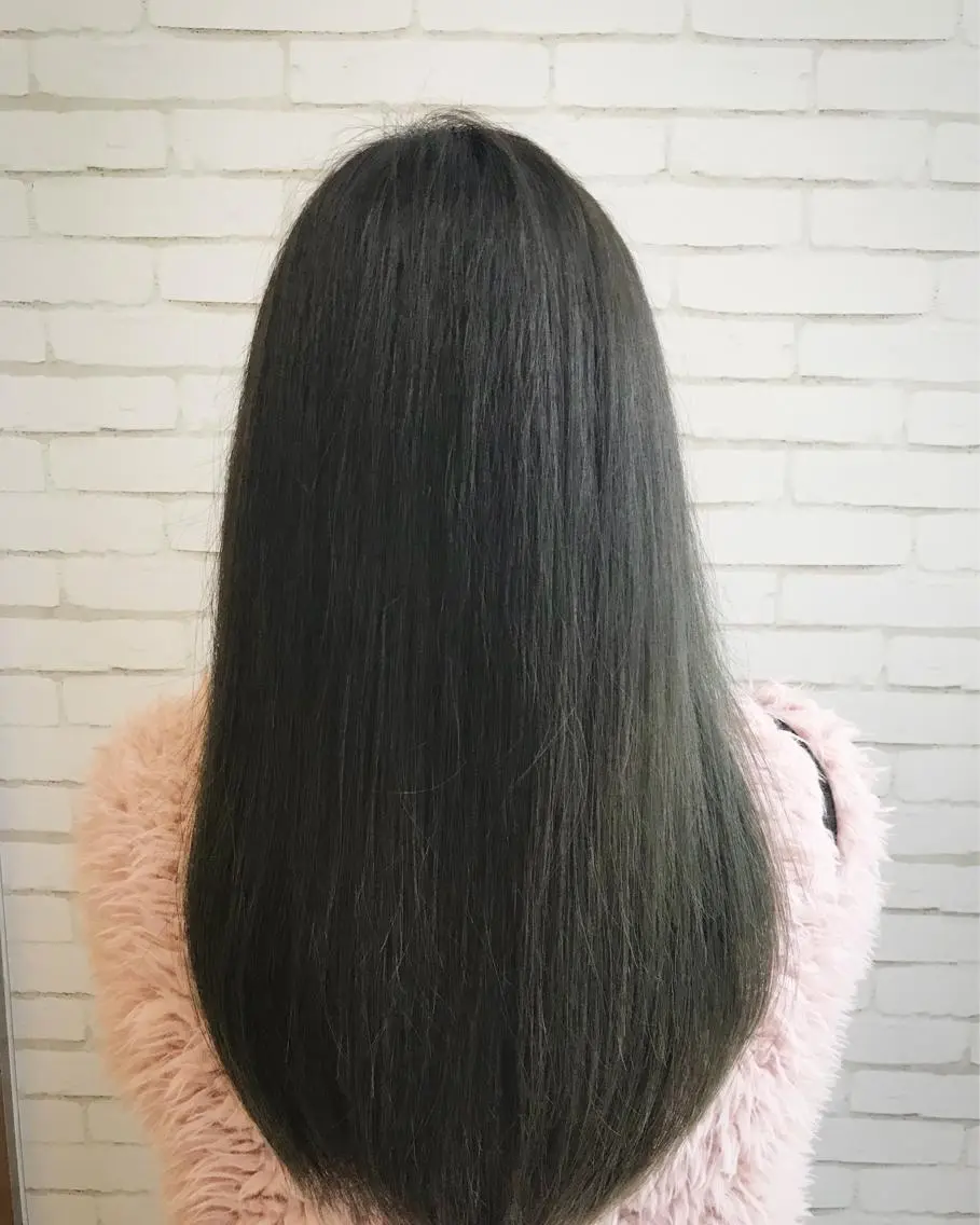 ロング カラー グラデーションカラー 中川 拓弥のヘアスタイル