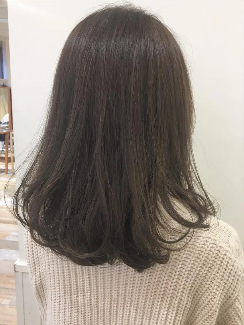 セミロング カラー 代表🎀 ふわモテ愛 され髪🩷yumiのヘアスタイル
