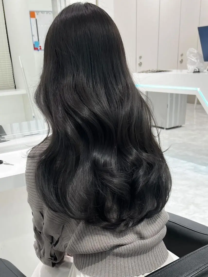 カラー セミロング カット ヘアカラー トリートメント ヘッドスパ ヘアセット 韓国風ヘア🥀 大人っぽ/銀座のヘアスタイル