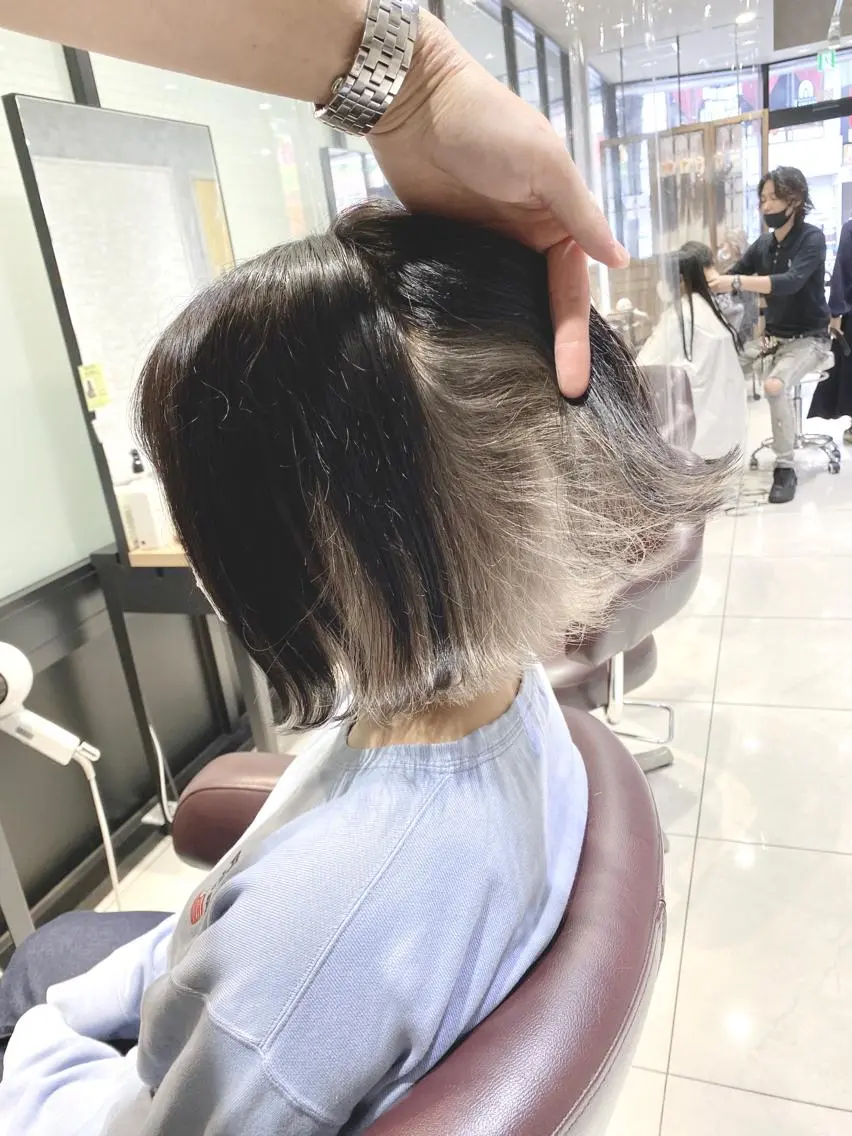 ショート カラー ✨髪質改善専門店✨ QOLU✨のヘアスタイル