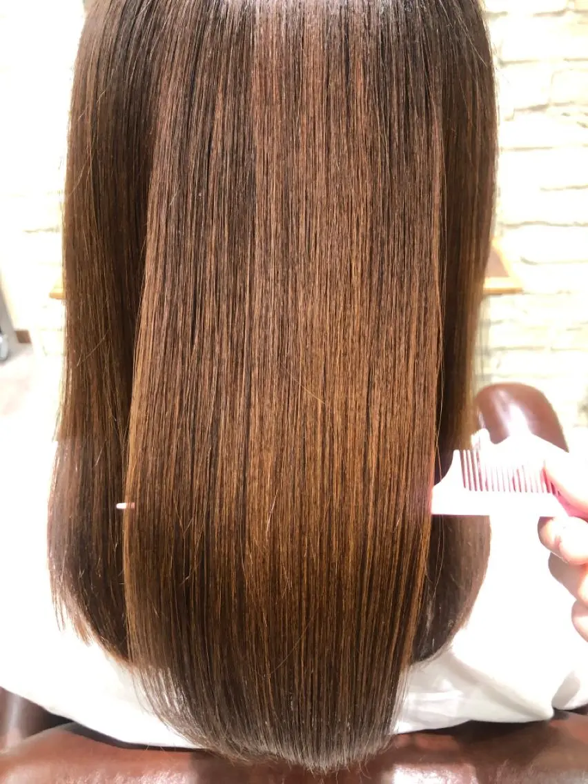 ミディアム カット 縮毛矯正 トリートメント TOMOKA 艶髪/髪質改善🫧のヘアスタイル