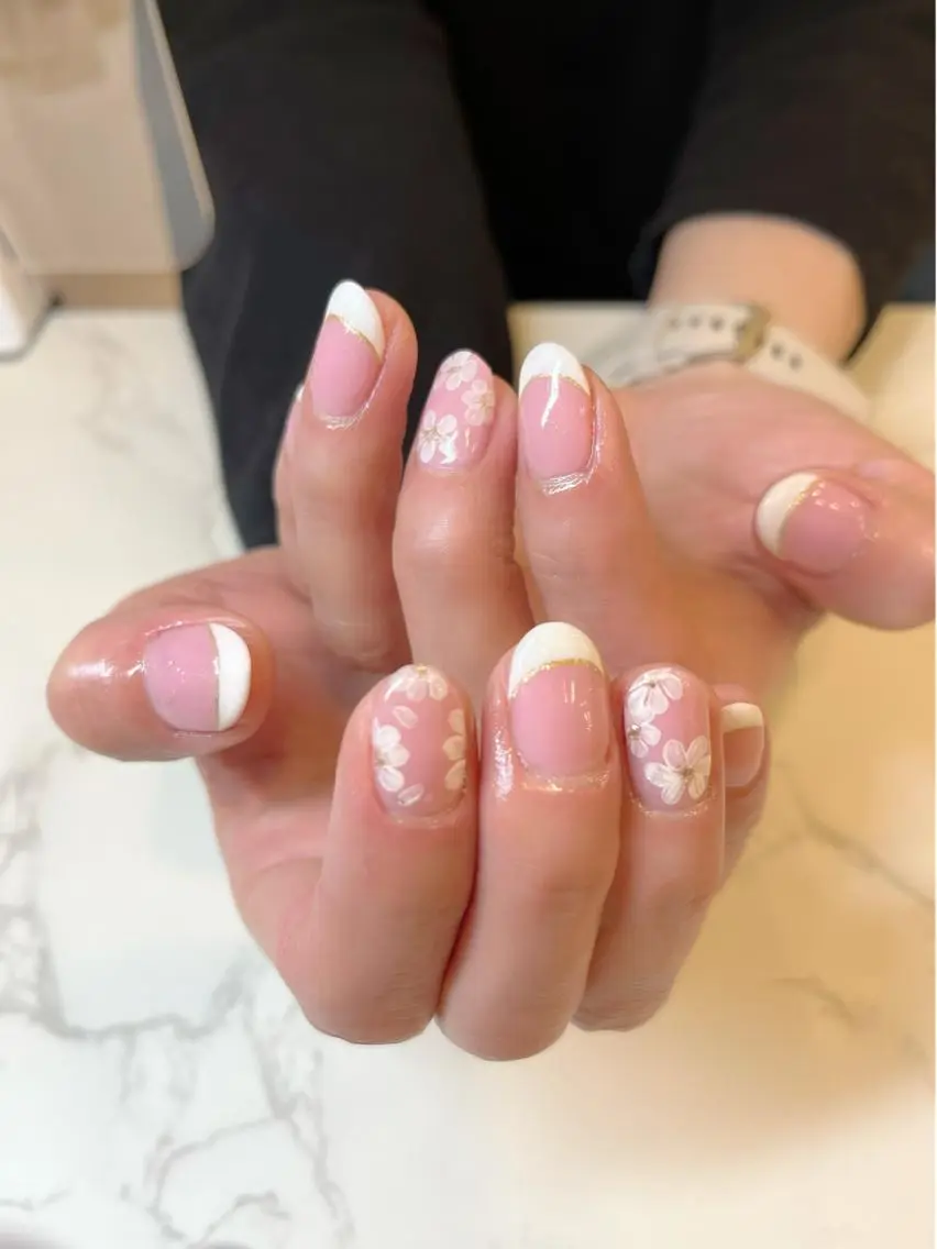 ネイル Tina Nailstudioのネイルデザイン