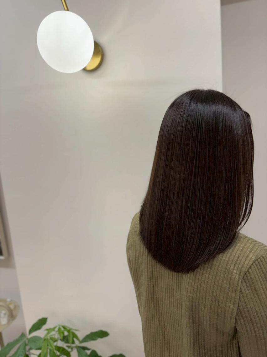 セミロング カラー ベージュカラー ブリーチ ブラウンカラー ケアブリーチ 透明感カラー ヘアカラー トリートメント 🌜ROW町田 🌛 公式のヘアスタイル