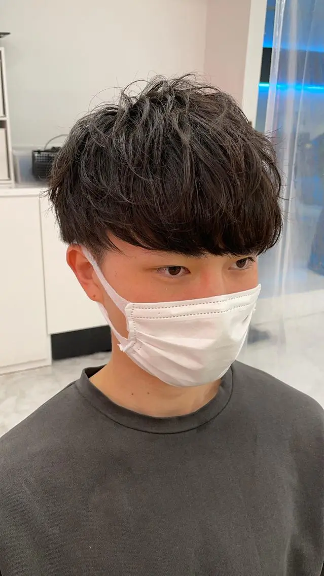ミディアム カラー パーマ ヘアアレンジ メンズ キッズ メンズ特化美容師 aiの眉毛・アイブロウイメージ