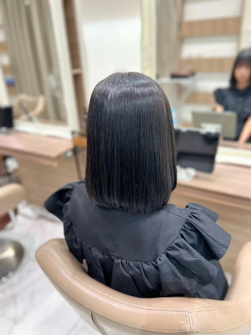 ショート 縮毛矯正 レイヤー×韓国 🇰🇷鈴木啓太のヘアスタイル