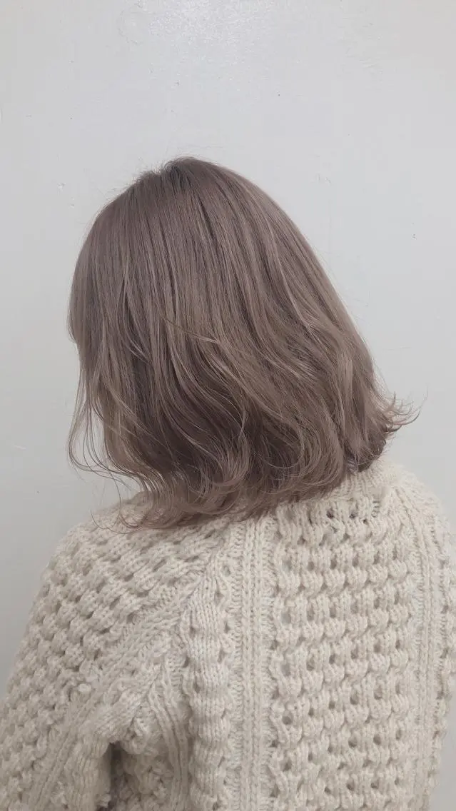 ミディアム カラー ヘアアレンジ ヘアカラー ヘッドスパ 🪞韓国🤍大人っぽ 艶髪🤍FRUITSのヘアスタイル