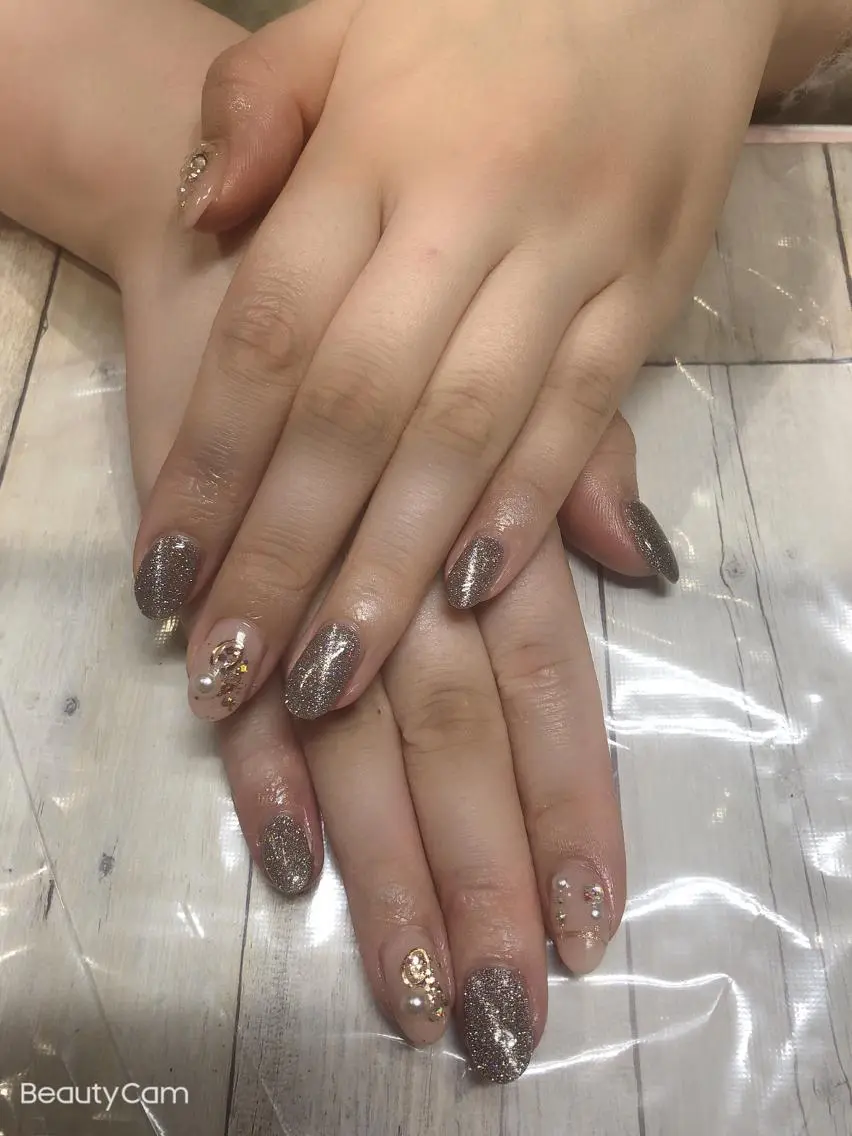 ネイル ✨アン ミユ✨のネイルデザイン