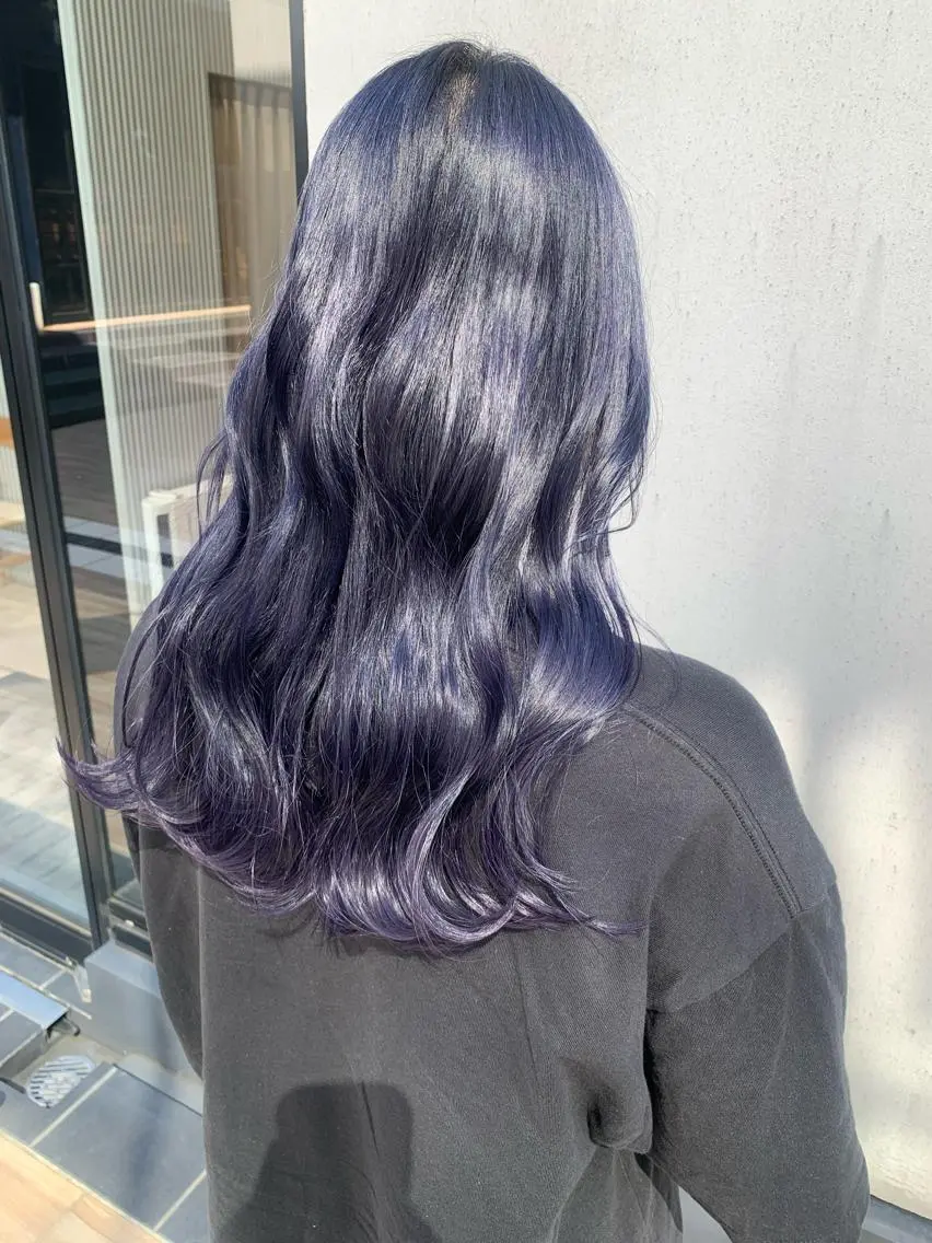 ロング カラー ヘアアレンジ ブリーチ ヘアカラー トリートメント yuka .のヘアスタイル