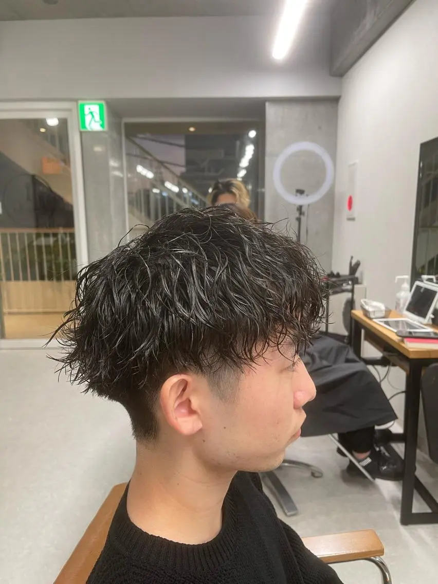 メンズ バレイヤージュ特化/ アキラのヘアスタイル