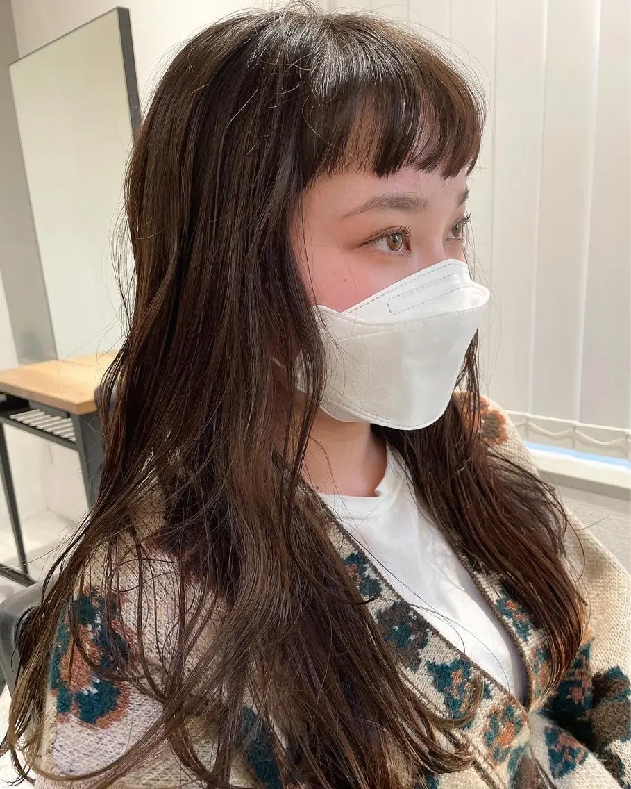 ロング カラー ロング オン眉 カット ヘアカラー トリートメント 村上雅人 ナチュラルモードのヘアスタイル