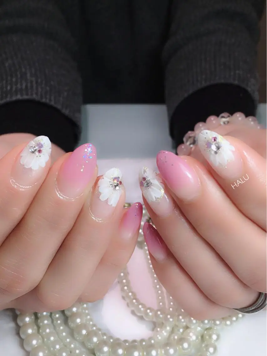ネイル ブルー フラワーネイル ピンク 春ネイル ホワイト HALU ハルのネイルデザイン