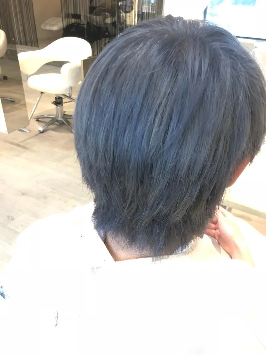 ショート ヘアカラー トリートメント 松佐 ゆかりのヘアスタイル